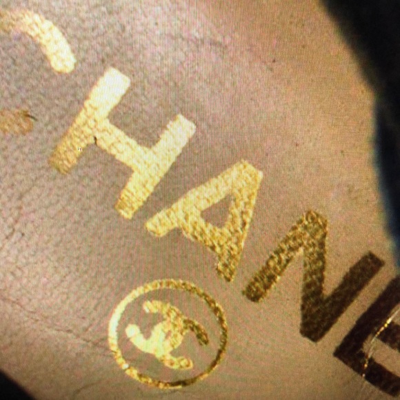 CHANEL Suede Booties Authentic Vintage - Picture 3 of 5